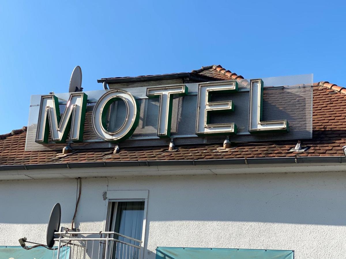 Motel Herbold Knüllwald Eksteriør billede